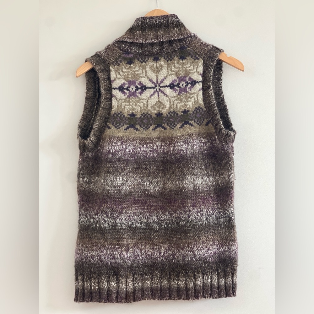 Woolrich Purple and Brown Knit Button Sweater Vest Fair Isle‎ Lambs Wool Blend